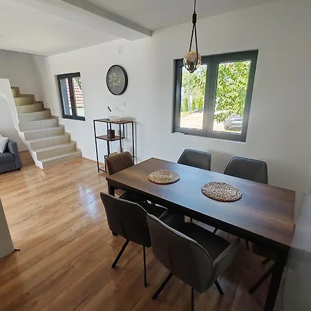 Kally Fruska Gora * Velika Remeta